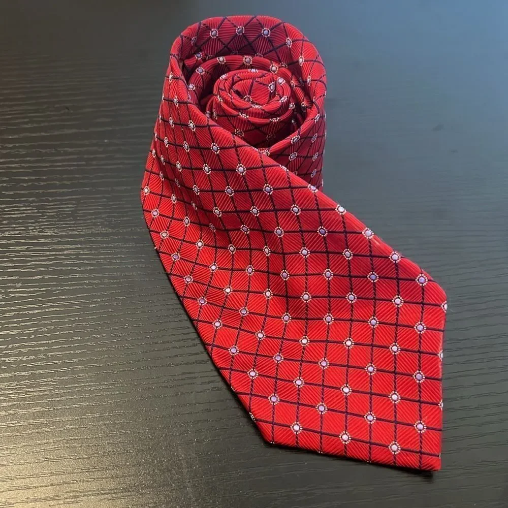 Men's Tasso Elba Red and Blue Diamond Patterned Silk Tie